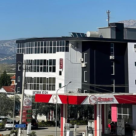 Grand Hotel Gjyshi Qerek Экстерьер фото